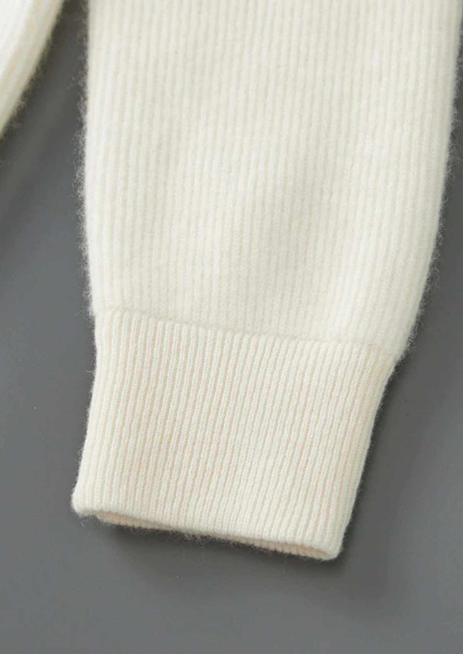 Cavallo Wool Ribbed Zipper Cardigan