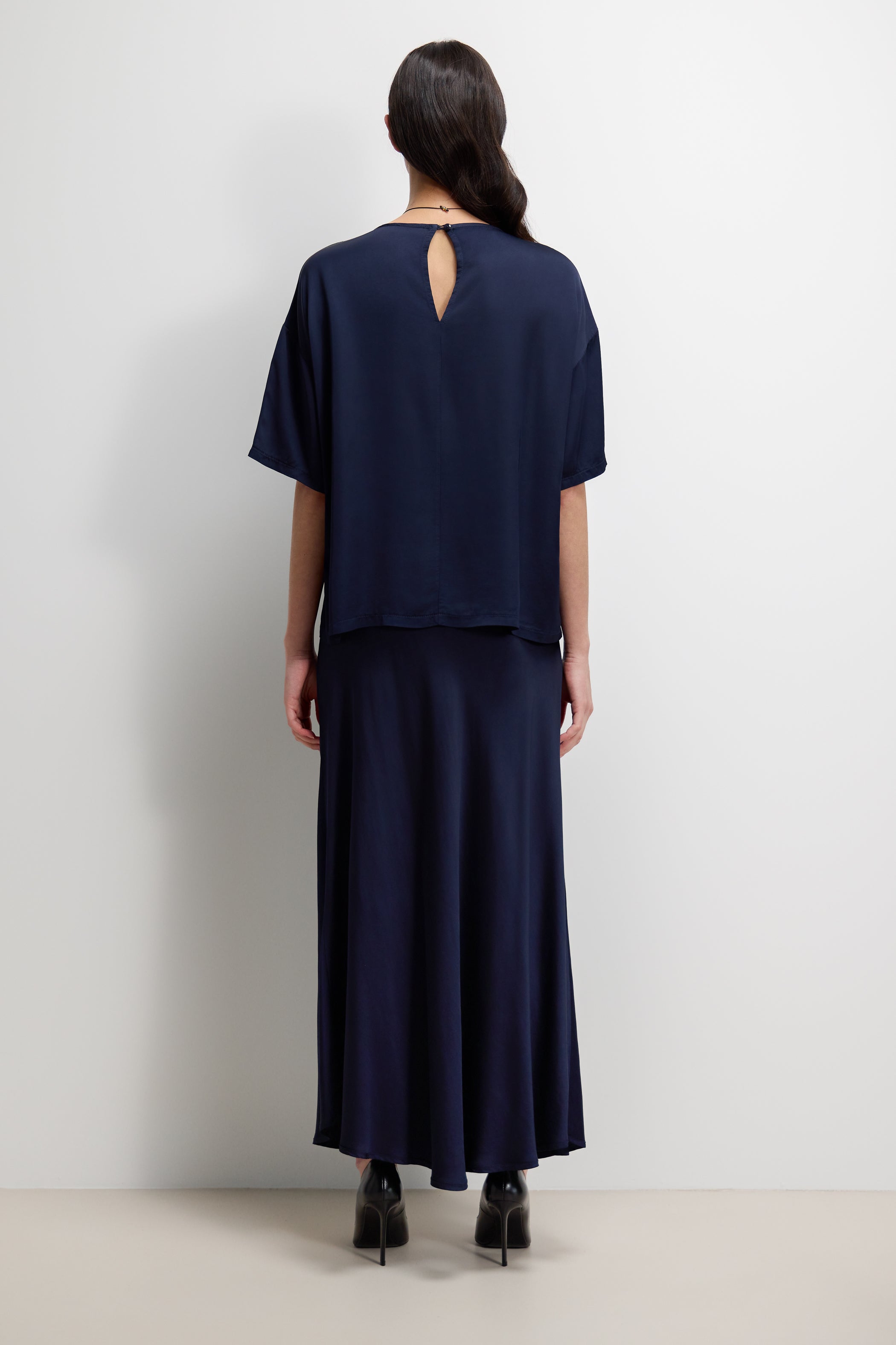 Mila Back Slit Satin Top | Navy