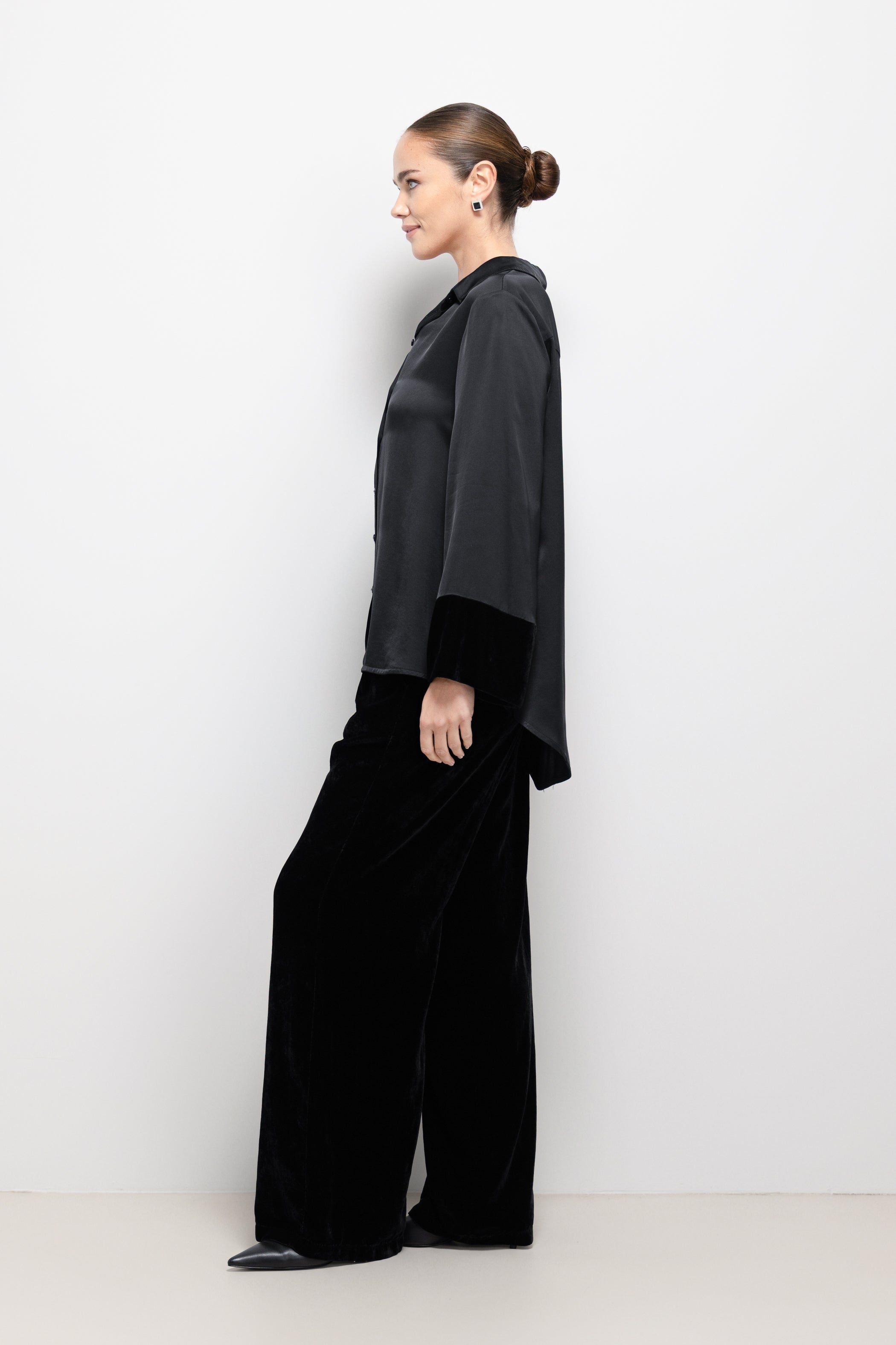 Piper Velvet Elastic Waist Trousers | Black